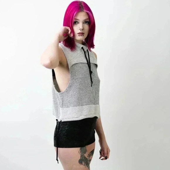 Te Verde Cowl Neck Athletic Workout Vest - S - Picture 5 of 6